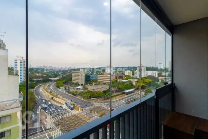 Apartamento à venda Rua das Sempre-Vivas, Jardim das Acácias - São Paulo