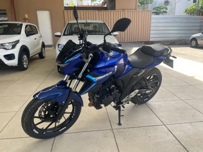 Yamaha Fazer FZ25 2025 - EXTRA
