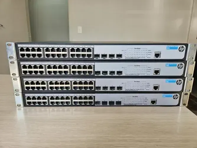 Switch Hp 1920-24g 24Portas Giga Jg926a POE+ (370W)