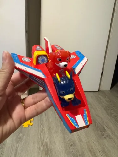 Avião patrulha Canina 