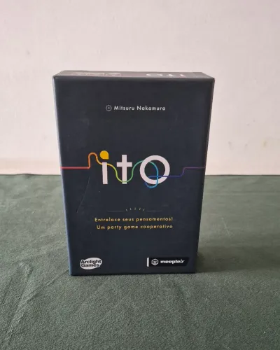 Ito - Jogo de cartas 