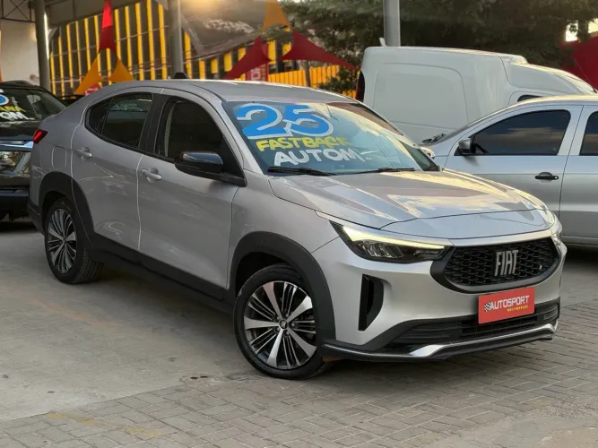 Fiat Fastback Audace 200 TB AUT (hibrído) 2025