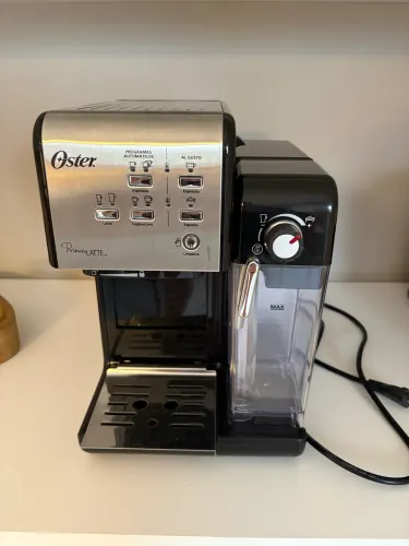 Cafeteira Expresso Oster Prima Latte - Espresso, Cappuccino e Latte