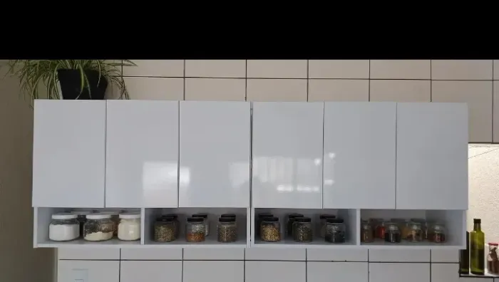 Armário de cozinha semi novo