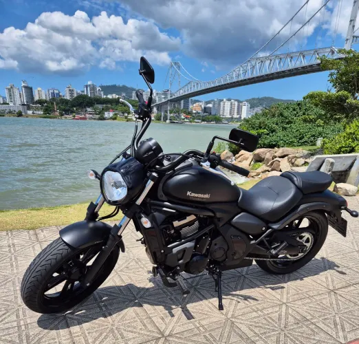 Vulcan preta fosca muito NOVA