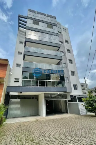 AP um por andar com 105m² útil bairro São Leopoldo