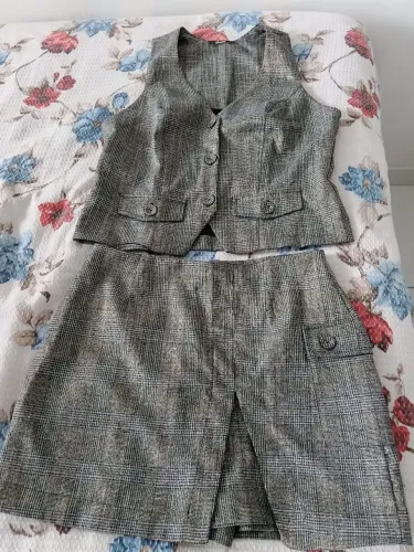 Conjunto de short saia, novo 