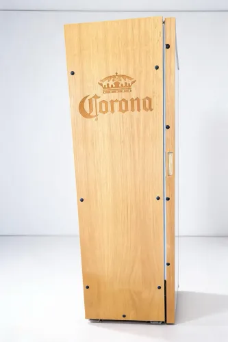 Refrigerador e Expositor de Cervejas Corona