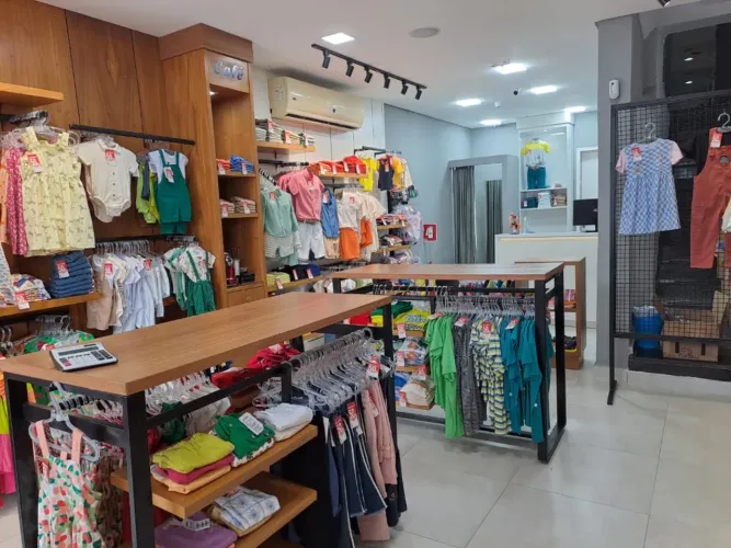 Venda /Locação de prédio comercial de 314m² na Av.Aclimação Venda /Locação de prédio comer