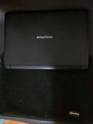 Netbook emachines 