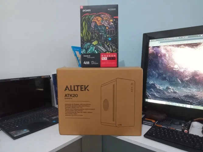 Servidor para IA 64 GB de RAM processador de 14 núcleos  placa de vídeo 4GB