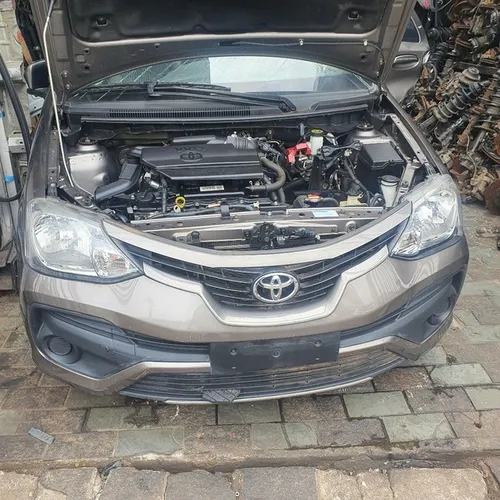 Sucata toyota etios sedan 2018 2019