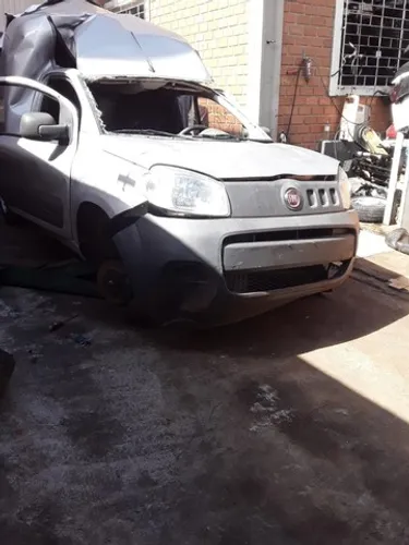 sucata fiat uno 2015