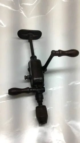 furadeira manual antiga importada