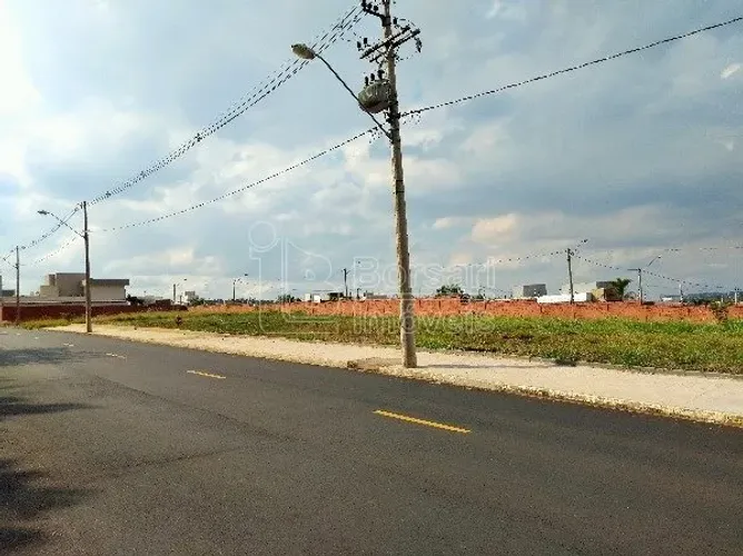 Venda de Terreno / Comercial na cidade de Araraquara