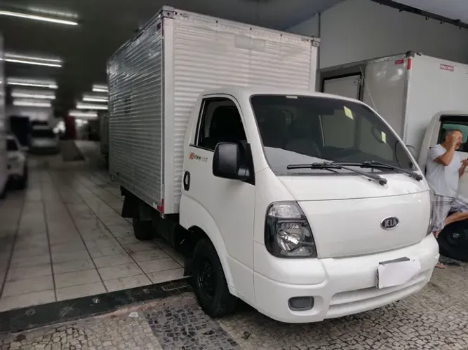 kia bongo baú turbo diesel ano 2011 8v Hyundai HR feirão de vuc