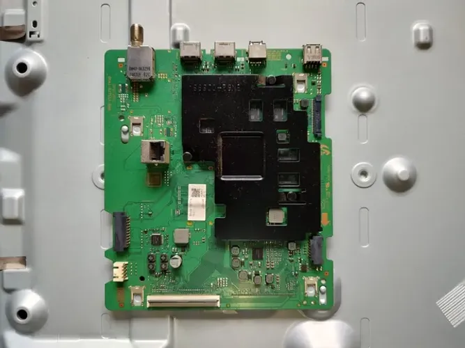 Placa principal Samsung un50tu7000g