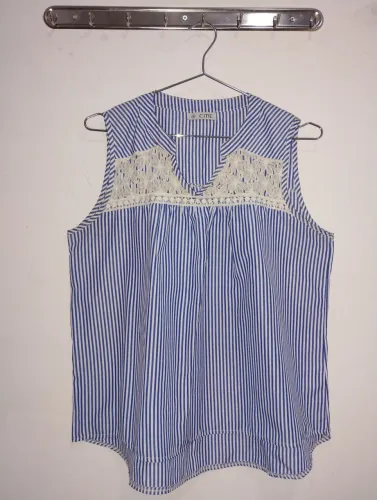 Blusa Azul Listrada