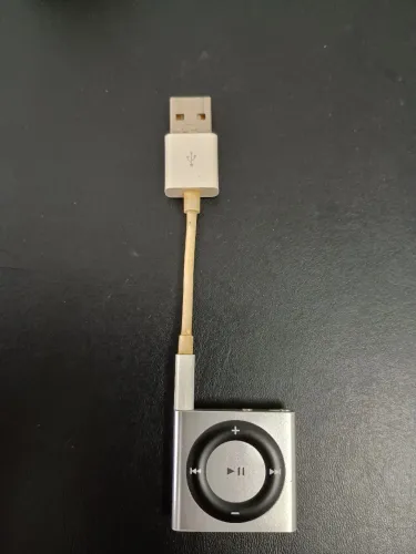 Ipod Shuffle 2 GB !