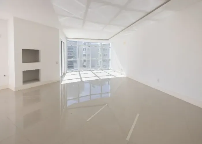 OPORTUNIDADE 3suítes, 4bwc, 3vgs, lazer completo esperando VC e sua família venha conhecer