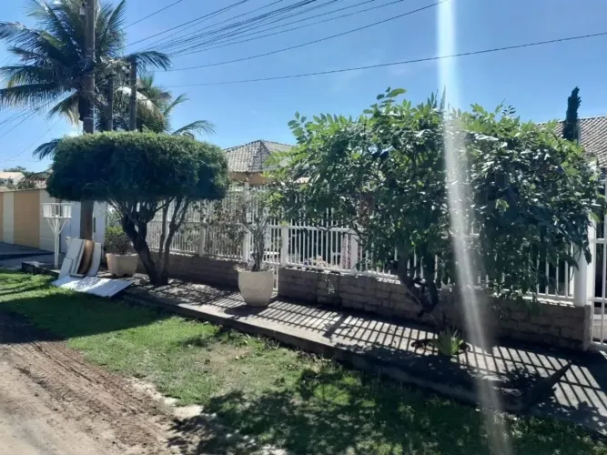 Casa com 3 dormitórios à venda, 250 m² por R$ 650.000,00 - Pontinha - Araruama/RJ