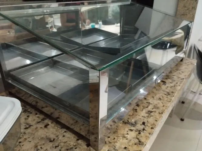 Vitrines