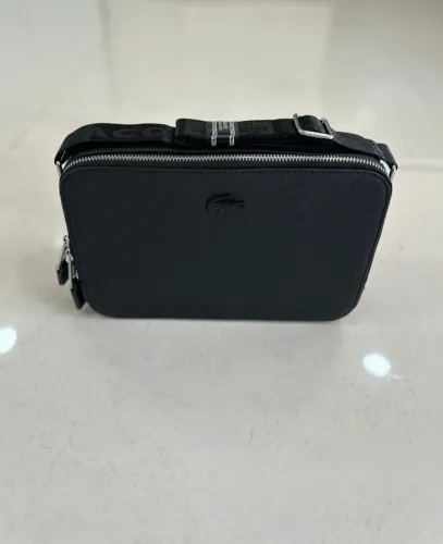 Bag necessaire Lacoste black