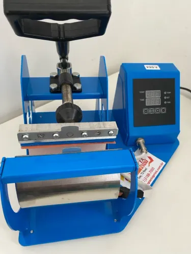 Prensa térmica para canecas