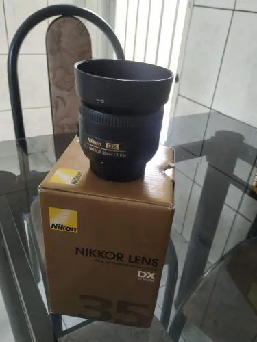 Lente Nikon 35mm f/1.8 DX - Impecável - Na caixa!