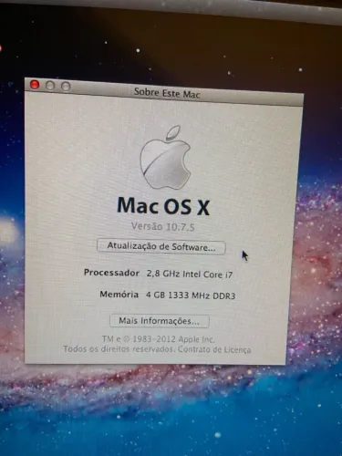 Macbook Pro 13" Intel Core i7 - 4GB RAM