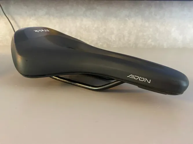 Selim de Bicicleta Fizik Aidon
