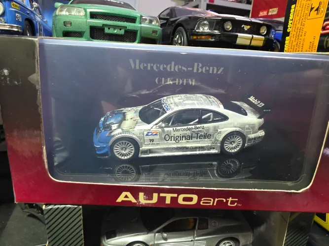 Miniatura 1:43 mercedes clk dtm autoart