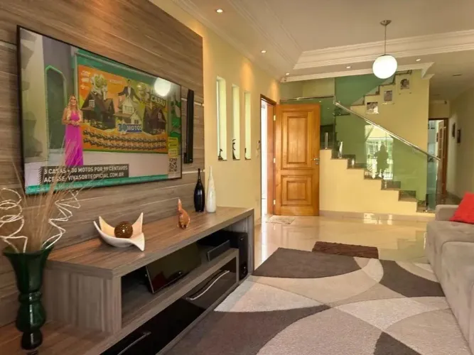 Sobrado à venda em Osasco, Bela Vista, com 3 suítes, com 172.5 m²