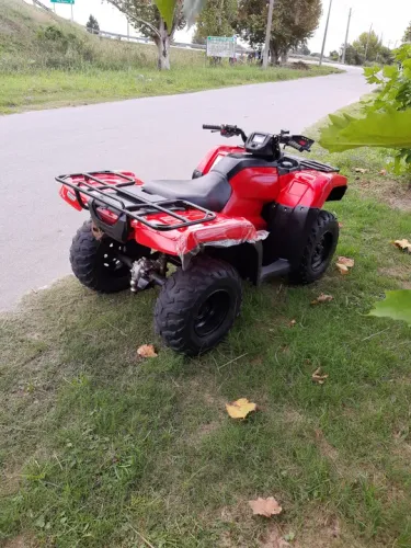 Quadriciclo Honda fortrax 420 4x4 ano 2019; Aceito CRF com parte do negócio!!!