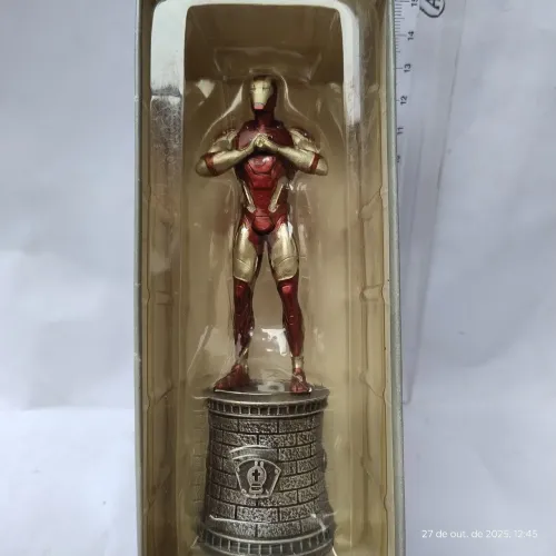Coleção Eaglemoss Xadrez Marvel importado antigo. Homem de Ferro. Novo lacrado.
