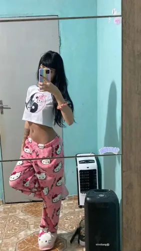 Calça Hello Kitty moda opcional....