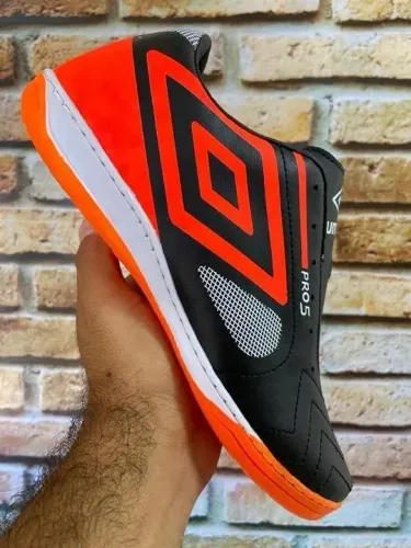 Chuteira salao futsal Umbro