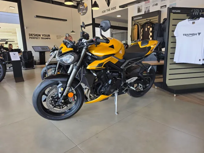 Street Triple 765 RS 0km
