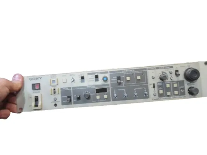 Câmera Control Unit Sony Ccu-m5 - No Estado - não liga