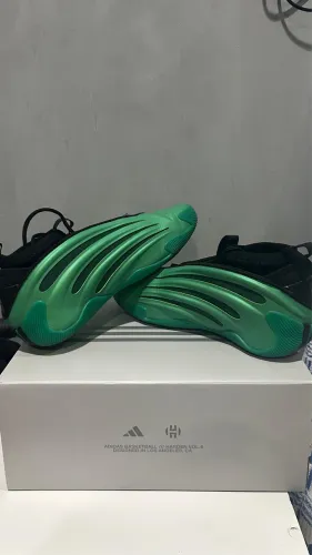 Vendo tenis adidas Harden 9 usado uma UNICA vez 