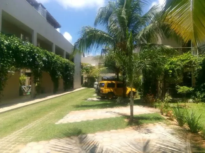 Flat em condomínio fechado praia Barra do Cunhaú RN