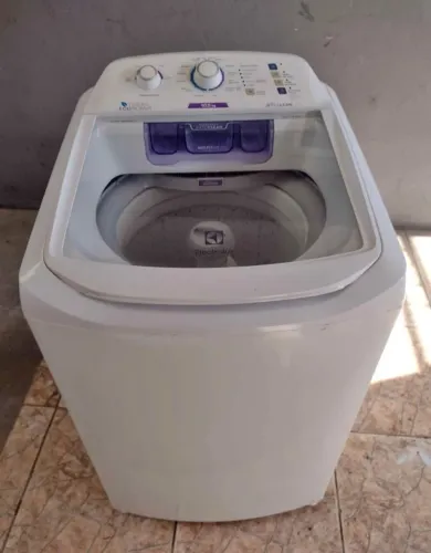 MAQUINA DE LAVAR ELECTROLUX 10,5 KG 110V 