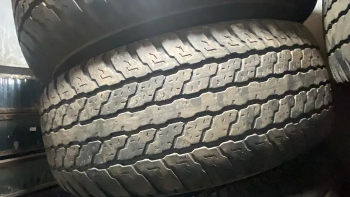 Jogo de pneus YOKOHAMA 265/70 R16