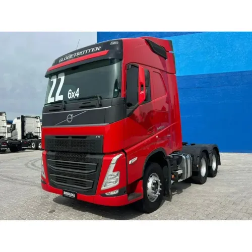 Caminhão volvo 