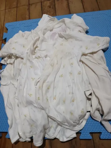 Kit com 6 bodies e macacões de bebê japonês