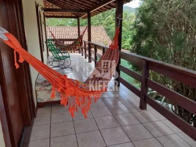 Casa com 5 dormitórios à venda, 200 m² por R$ 590.000,00 - Maravista - Niterói/RJ