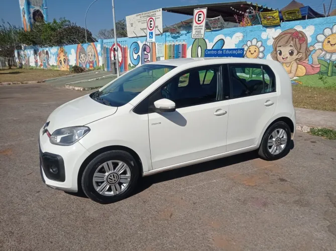 Volkswagen Up! Move 1.0 TSI Total Flex 12V 5P 2019