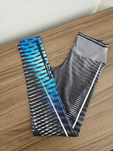 Calça leggin nova