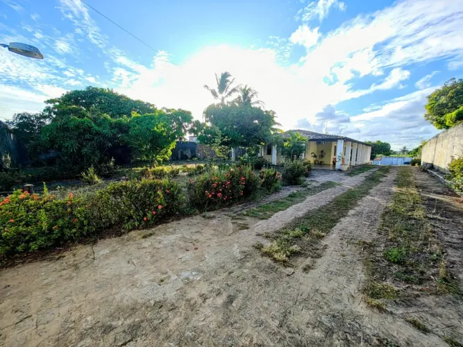 Chácara no Robalo, com piscina, churrasqueira e fruteiras