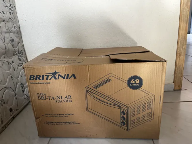 Forno Elétrico Britânia 49L Novo